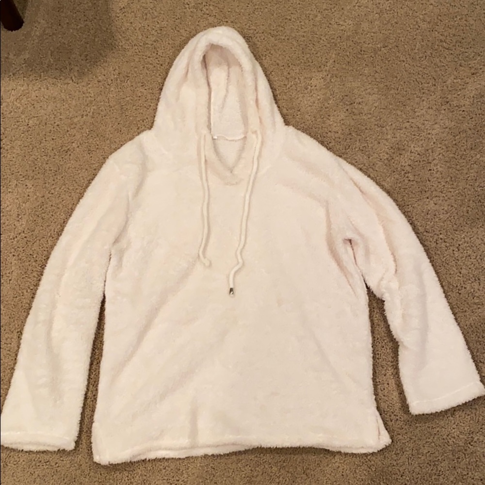 White fuzzy sweatshirt